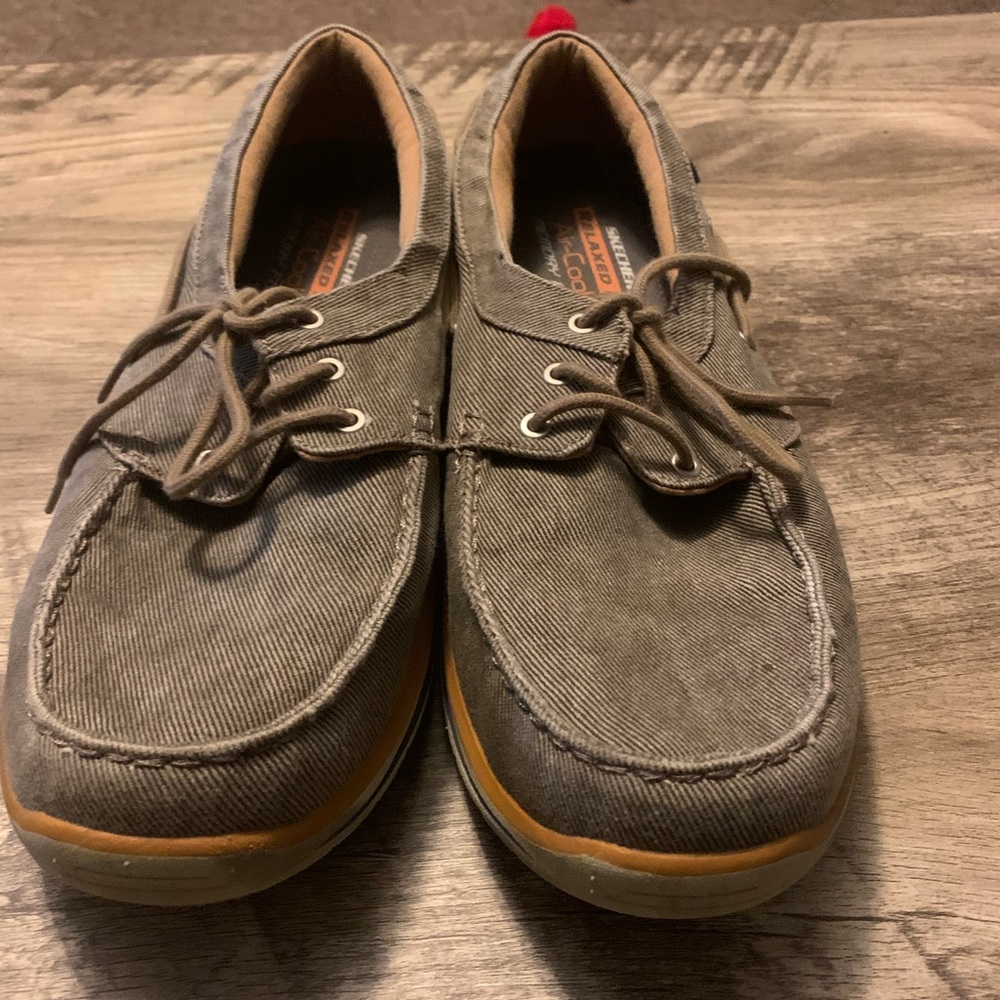 Skechers relaxed fit